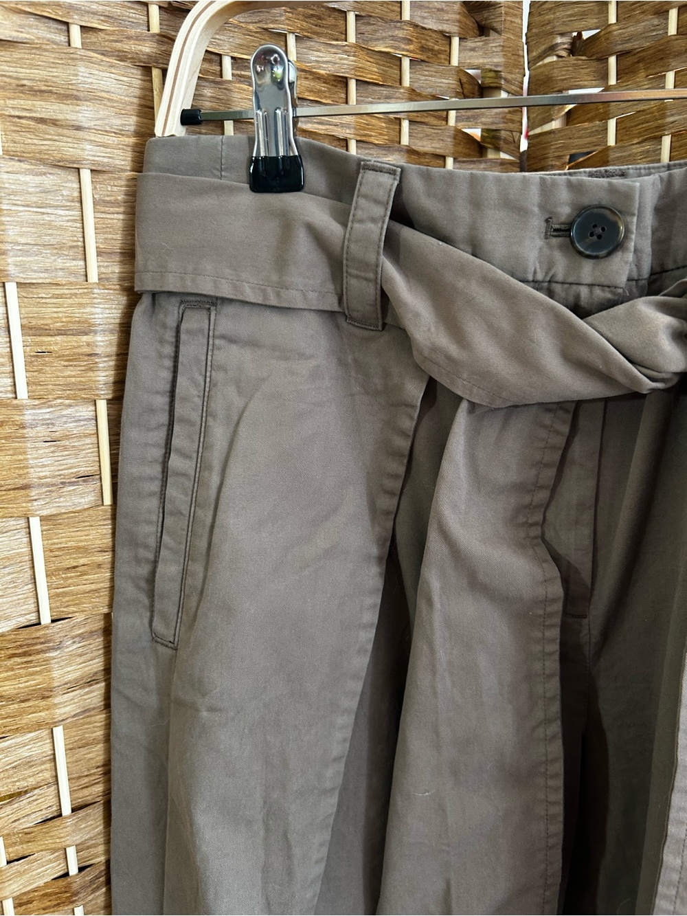 Banana Republic NWT Wrap Panel Wide Leg Pants Petite 6 Belted Khaki - Picture 3 of 9